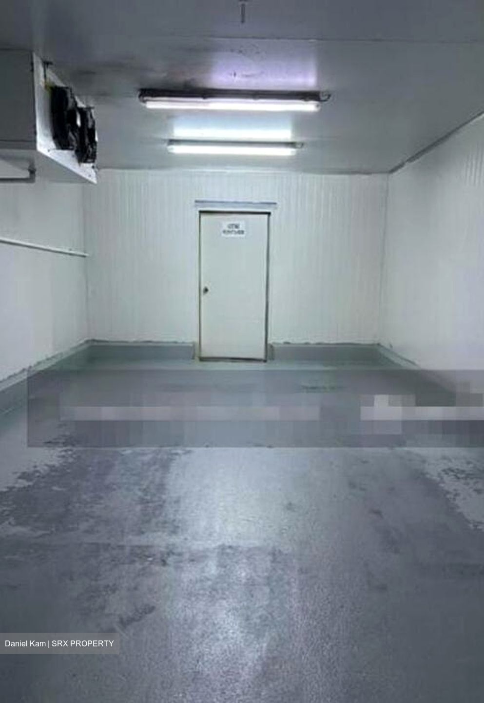 Changi North Way (D17), Warehouse #472853791